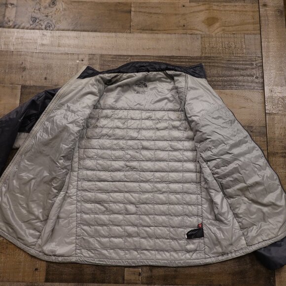 The North Face ThermoBall Jacket Men’s Large Gray/Black Lightweight Warm Outdoor - Picture 13 of 16